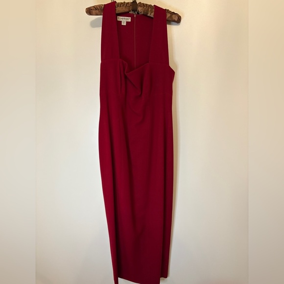 Gorgeous Vintage BEBE circa 1995 Red Crepe lined Dress size 8 - Picture 10 of 10
